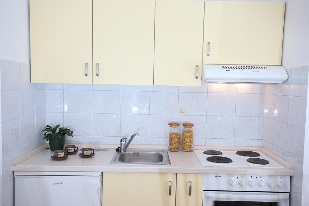 Apartment Mileta Makarska Exterior photo
